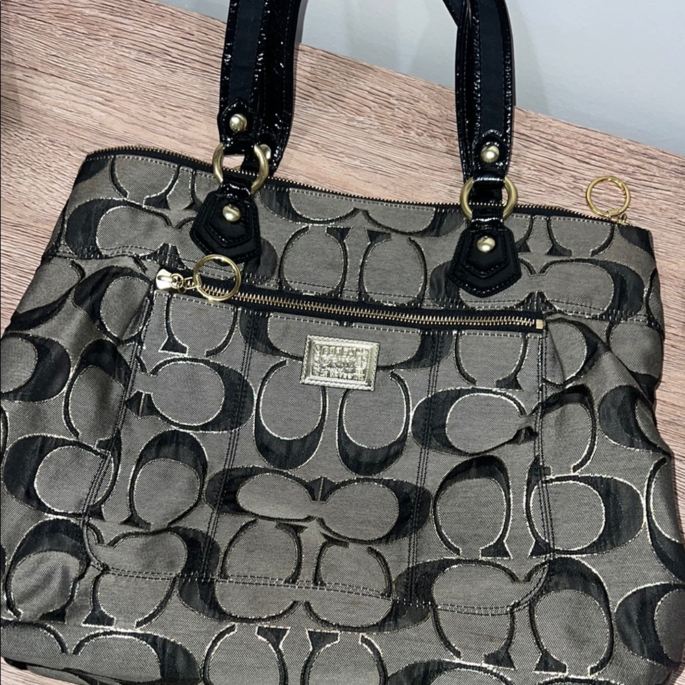 Coach Signature Poppy Canvas Tote with Black Patent Leather Trim - Picture 3 of 11